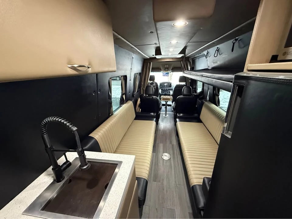 2019 Mercedes-Benz VS30 Sprinter - Image 4 of 20
