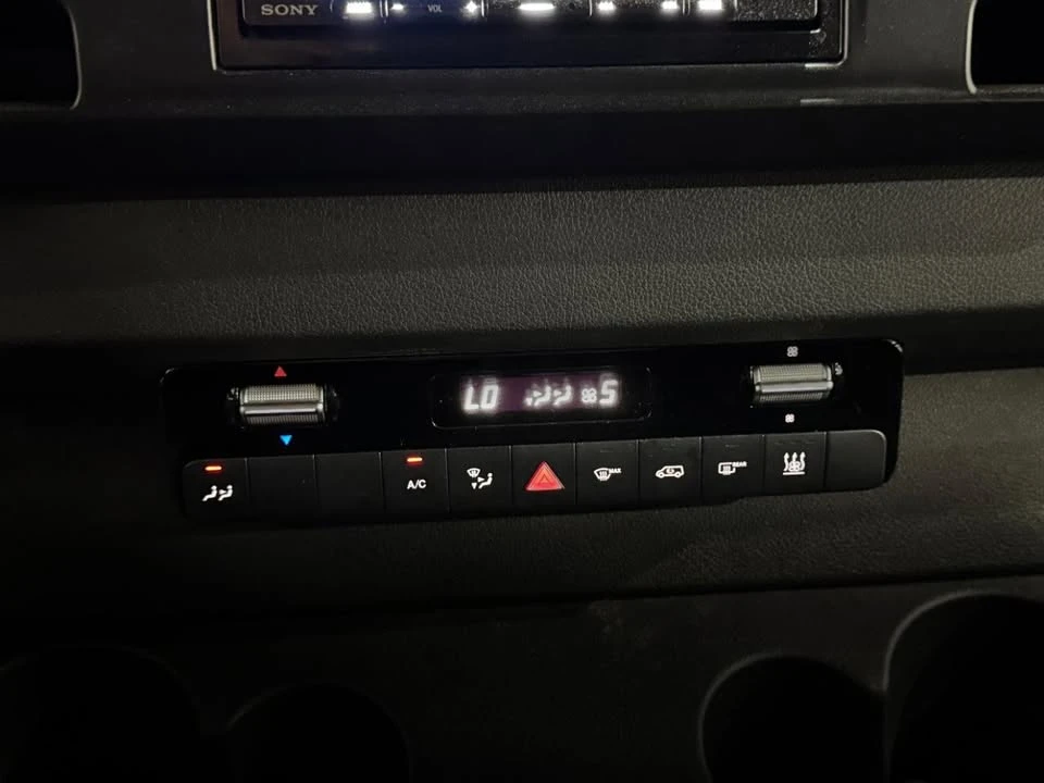 2019 Mercedes-Benz VS30 Sprinter - Image 12 of 19