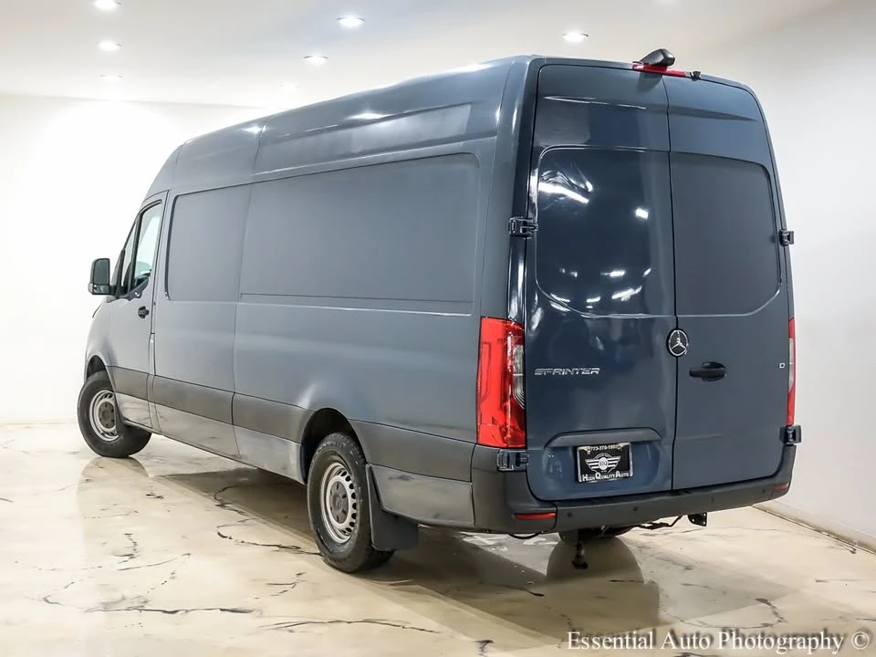 2019 Mercedes-Benz VS30 Sprinter - Image 2 of 5