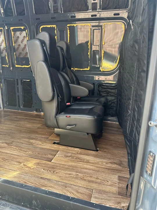 2019 Mercedes-Benz Sprinter - Image 15 of 17