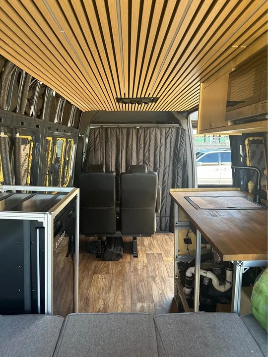 2019 Mercedes-Benz Sprinter - Image 13 of 17