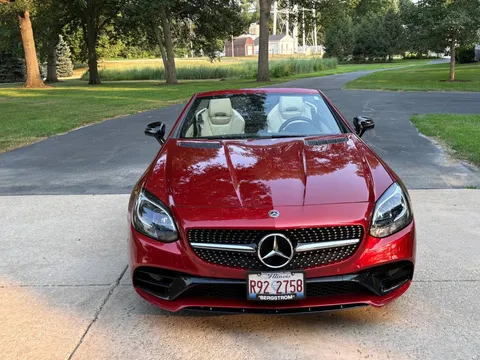 2019 Mercedes-Benz SLC 300