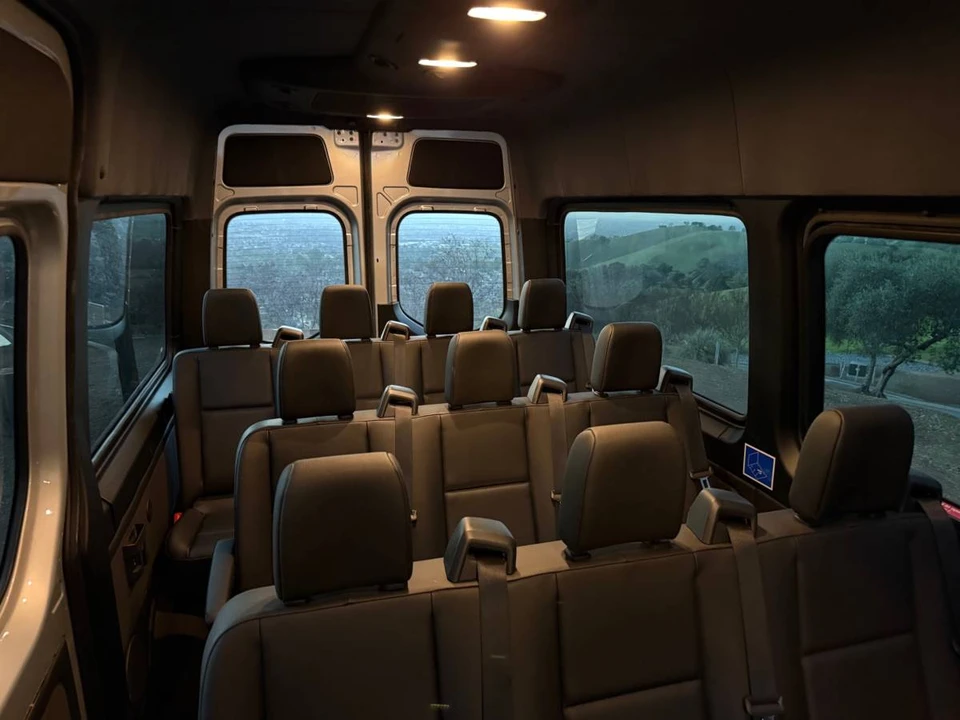 2019 Mercedes-Benz VS30 Sprinter - Image 14 of 24