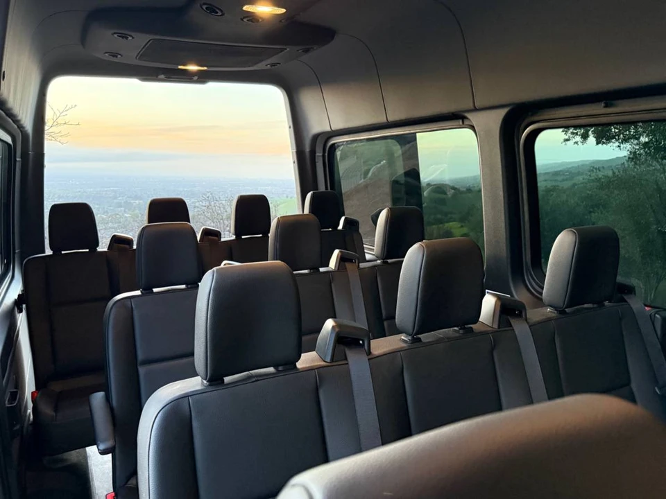 2019 Mercedes-Benz VS30 Sprinter - Image 9 of 20