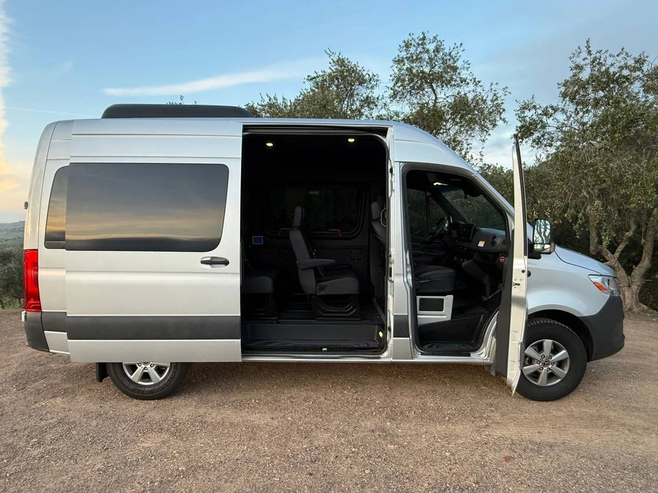 2019 Mercedes-Benz VS30 Sprinter - Image 6 of 20