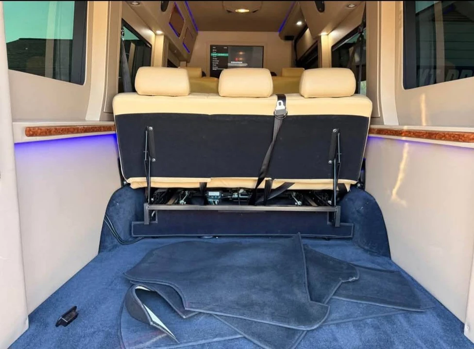 2019 Mercedes-Benz VS30 Sprinter - Image 6 of 9
