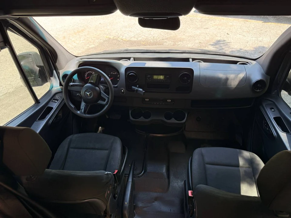 2019 Mercedes-Benz VS30 Sprinter - Image 6 of 24