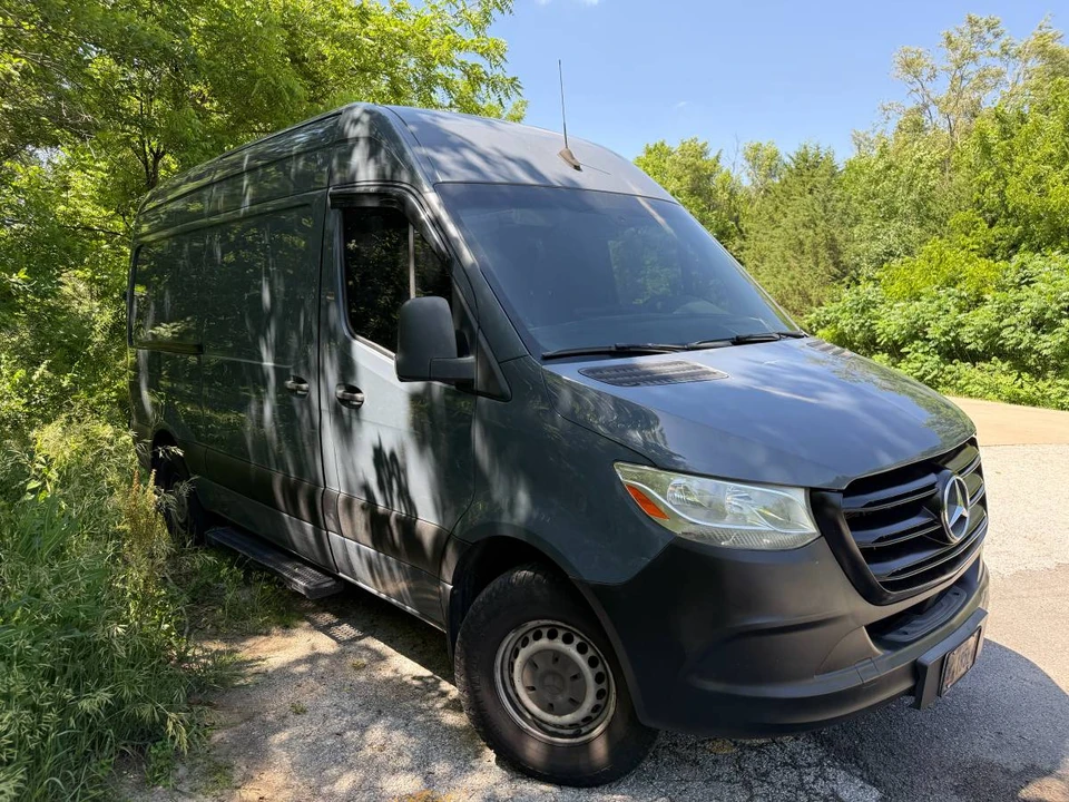 2019 Mercedes-Benz VS30 Sprinter - Image 15 of 24
