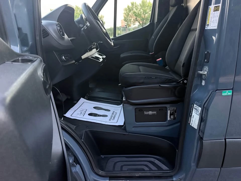 2019 Mercedes-Benz VS30 Sprinter - Image 8 of 11