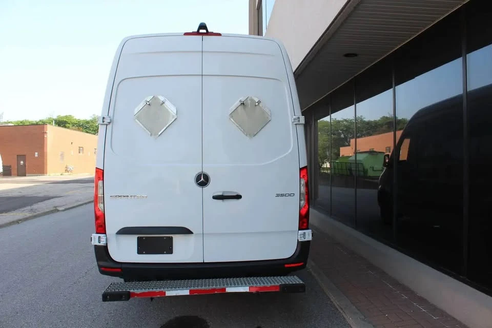 2019 Mercedes-Benz VS30 Sprinter - Image 11 of 20