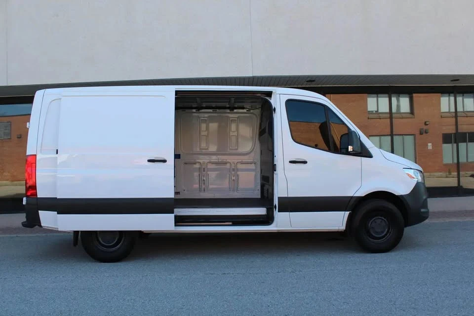 2019 Mercedes-Benz VS30 Sprinter - Image 19 of 20