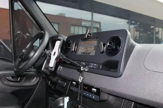 2019 Mercedes-Benz VS30 Sprinter - Image 14 of 20