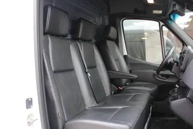 2019 Mercedes-Benz VS30 Sprinter - Image 19 of 20