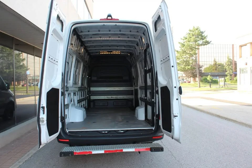 2019 Mercedes-Benz VS30 Sprinter - Image 8 of 20
