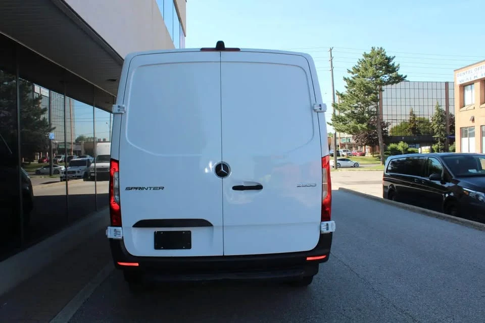 2019 Mercedes-Benz VS30 Sprinter - Image 12 of 20