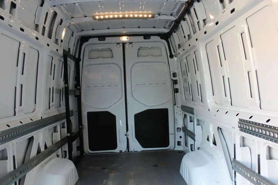 2019 Mercedes-Benz VS30 Sprinter - Image 6 of 20
