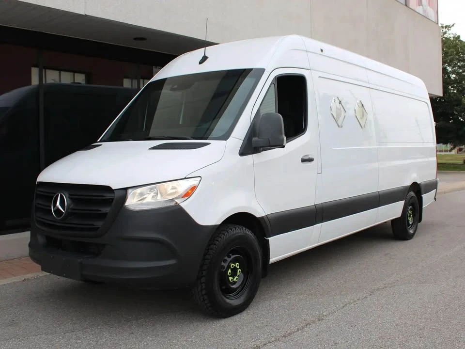 2019 Mercedes-Benz VS30 Sprinter - Image 10 of 20