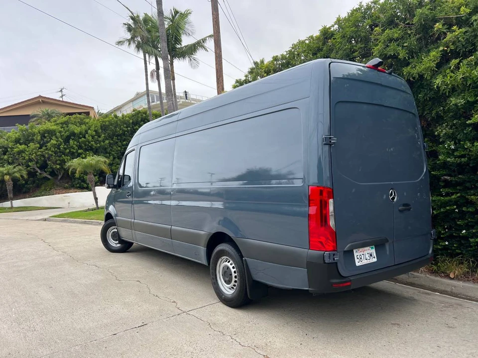 2019 Mercedes-Benz VS30 Sprinter - Image 4 of 11