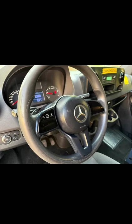 2019 Mercedes-Benz VS30 Sprinter - Image 9 of 13