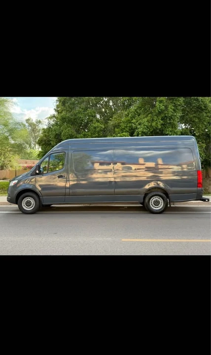 2019 Mercedes-Benz VS30 Sprinter - Image 2 of 13