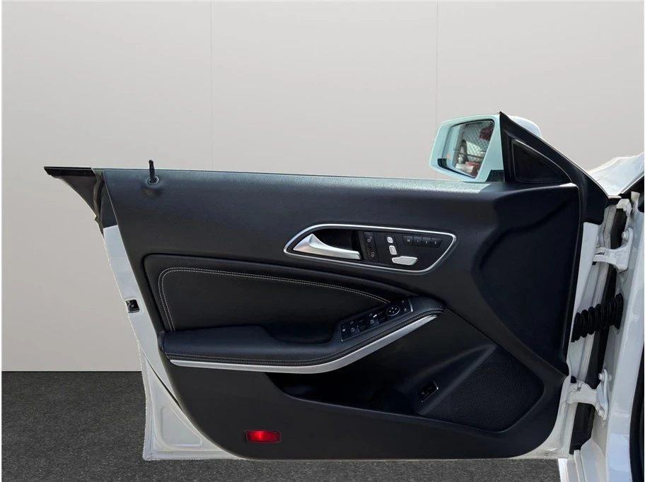 2019 Mercedes-Benz C117 CLA - Image 20 of 21