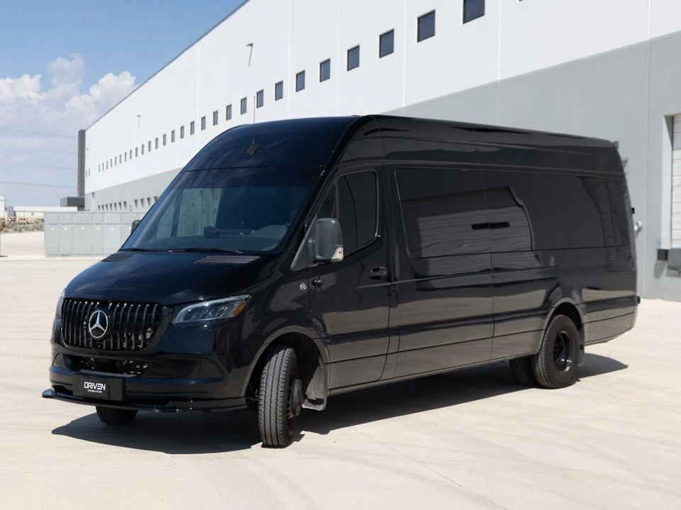 2019 Mercedes-Benz VS30 Sprinter - Image 8 of 20