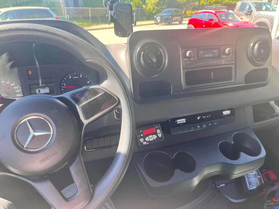 2019 Mercedes-Benz VS30 Sprinter - Image 6 of 12
