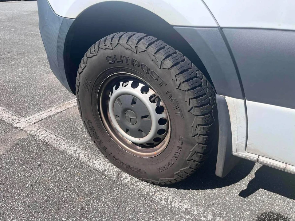 2019 Mercedes-Benz VS30 Sprinter - Image 2 of 12