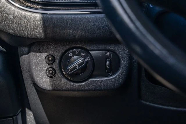 2019 Mini Clubman 2nd Gen - Image 27 of 31