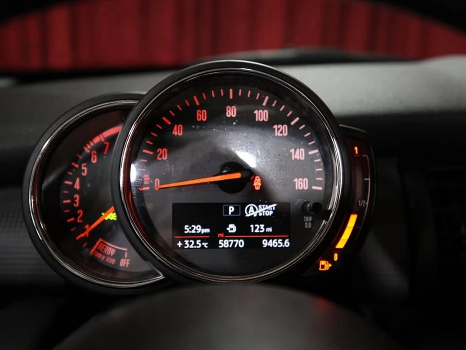 2019 Mini Mini 3rd Gen - Image 15 of 18