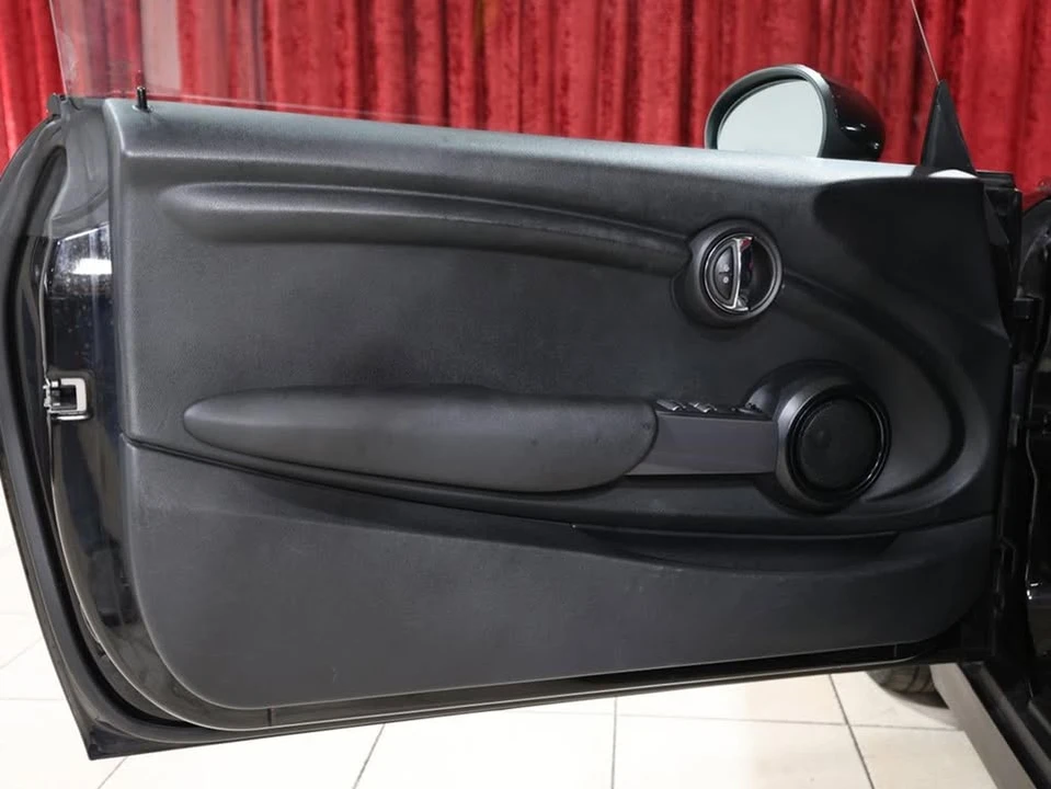 2019 Mini Mini 3rd Gen - Image 10 of 18