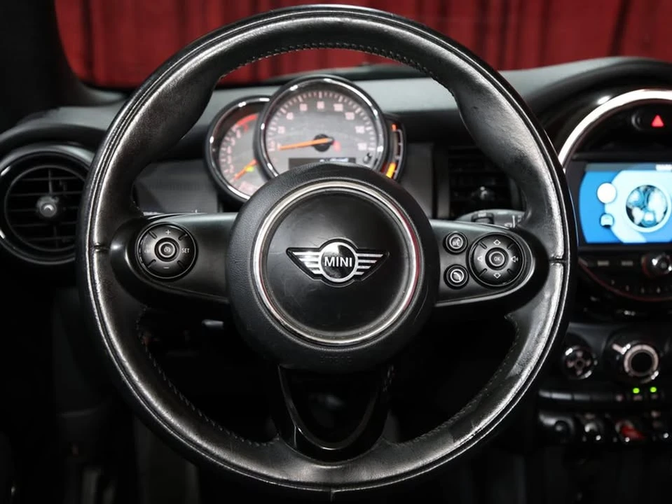 2019 Mini Mini 3rd Gen - Image 14 of 18