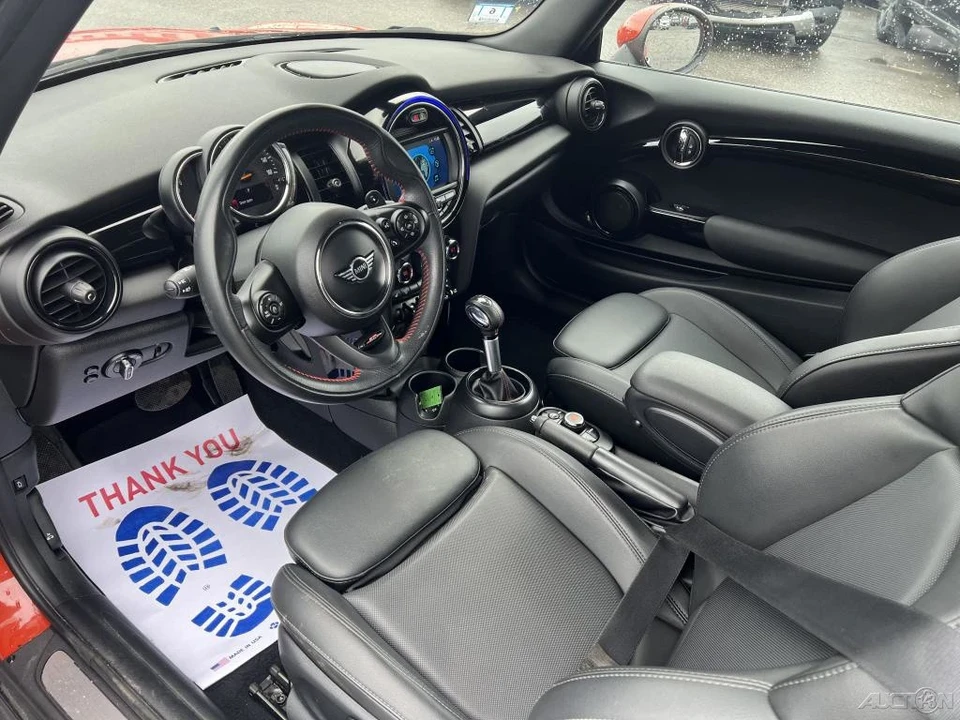 2019 Mini Mini Cooper S 3rd Gen - Image 8 of 12