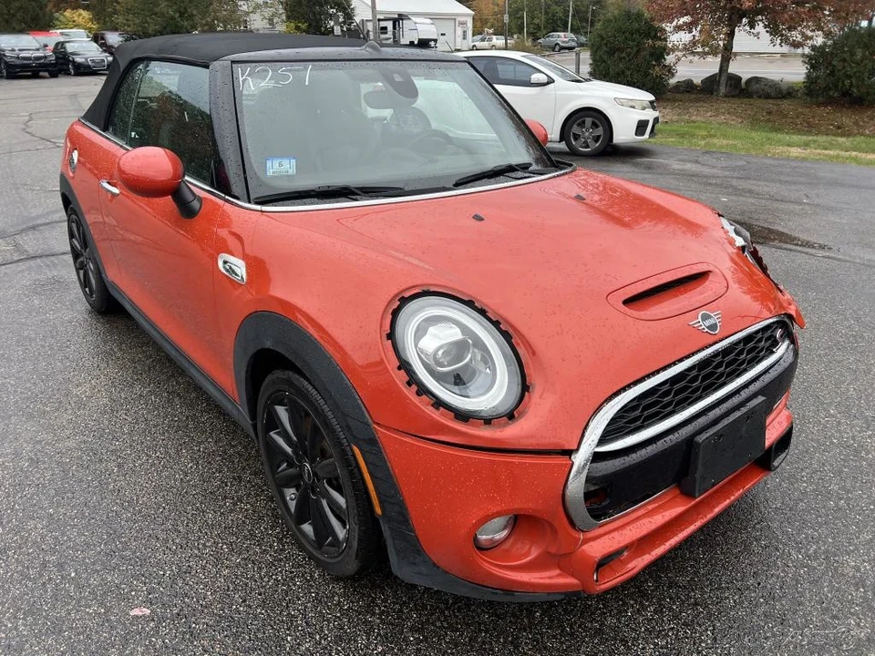 2019 Mini Mini Cooper S 3rd Gen - Image 11 of 12