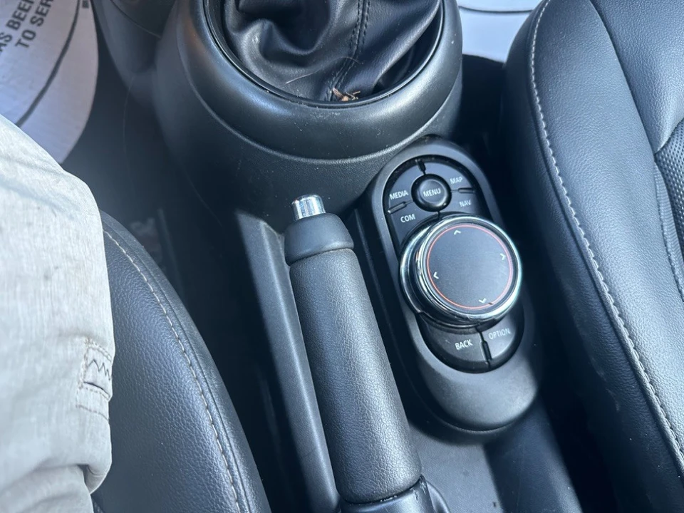2019 Mini Mini 3rd Gen - Image 9 of 10