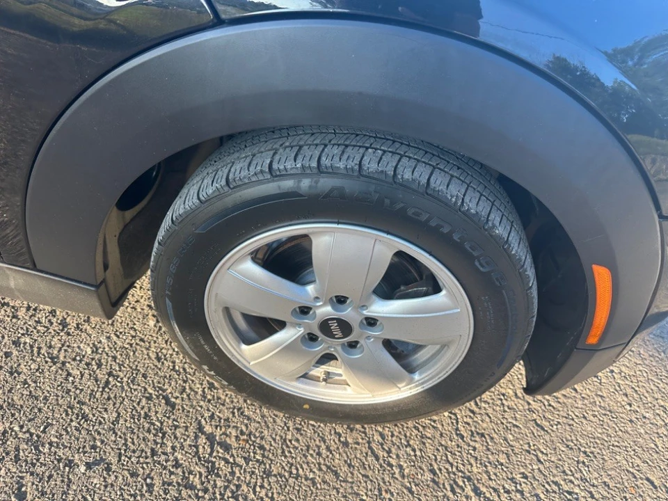 2019 Mini Mini 3rd Gen - Image 5 of 10