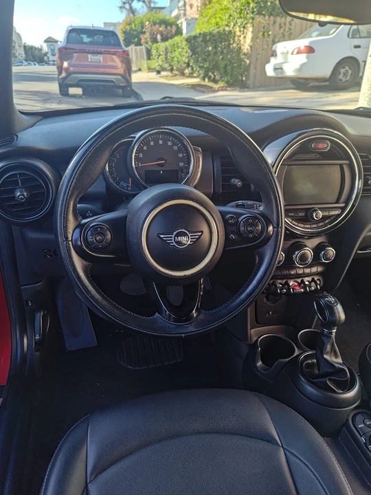 2019 Mini Mini 3rd Gen - Image 11 of 25