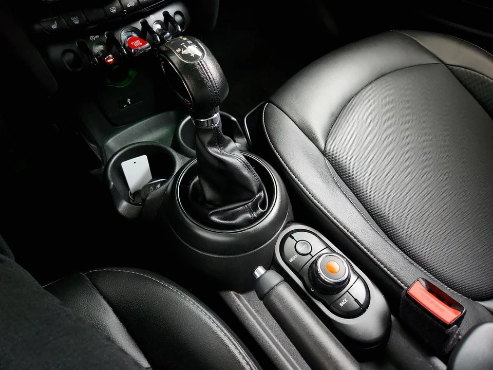 2019 Mini Mini 3rd Gen - Image 18 of 31