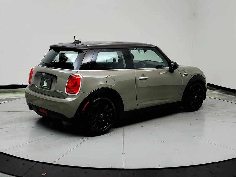 2019 Mini Mini 3rd Gen - Image 5 of 31