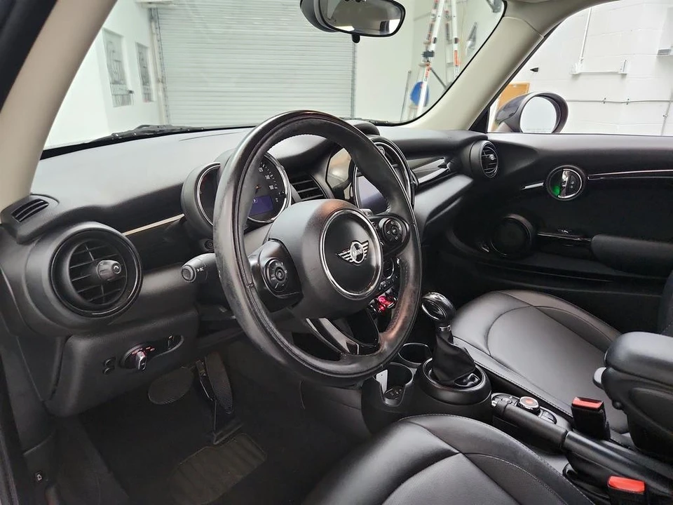 2019 Mini Mini 3rd Gen - Image 13 of 31