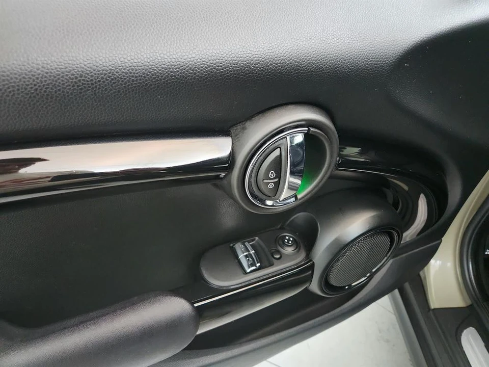 2019 Mini Mini 3rd Gen - Image 21 of 31