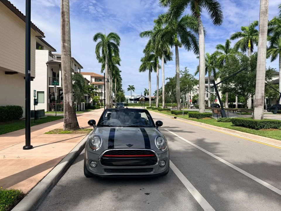 2019 Mini Mini 3rd Gen - Image 4 of 8