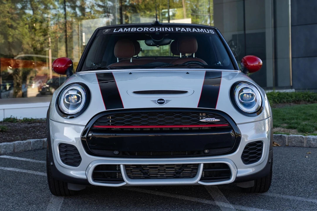 2019 Mini Mini 3rd Gen - Image 2 of 31
