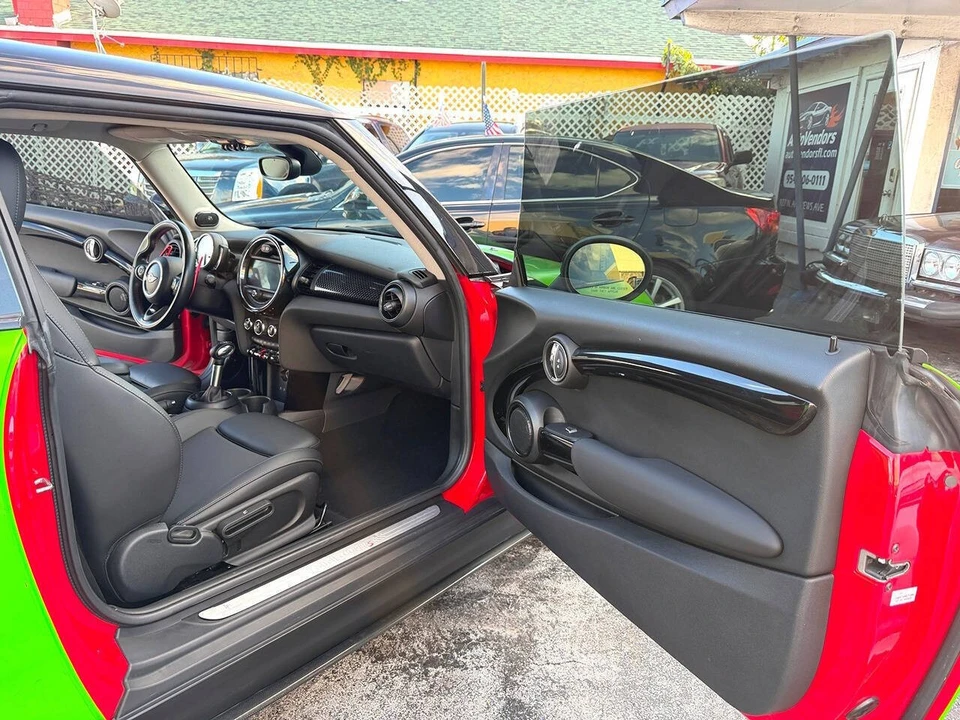 2019 Mini Mini Cooper S 3rd Gen - Image 26 of 31