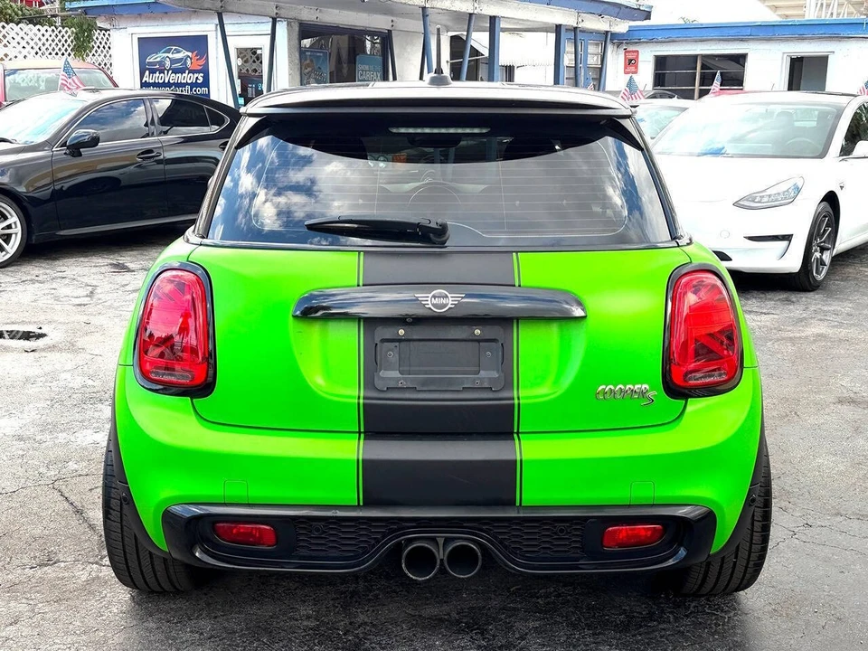 2019 Mini Mini Cooper S 3rd Gen - Image 13 of 31