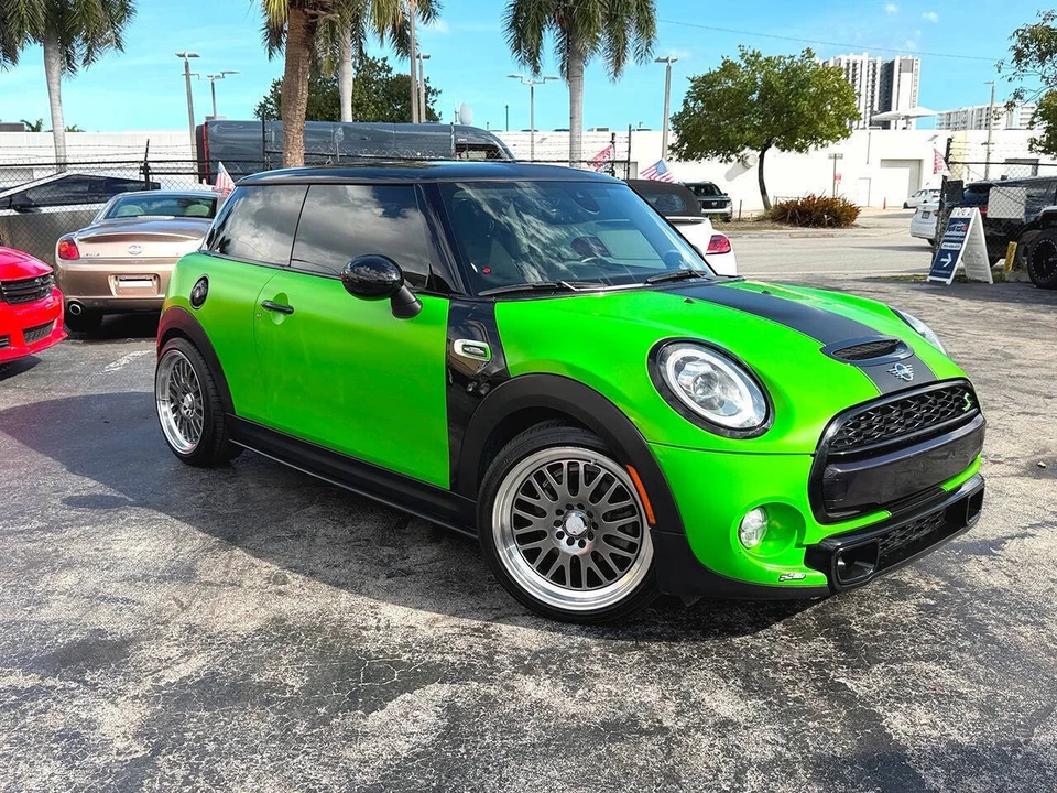2019 Mini Mini Cooper S 3rd Gen - Image 4 of 31
