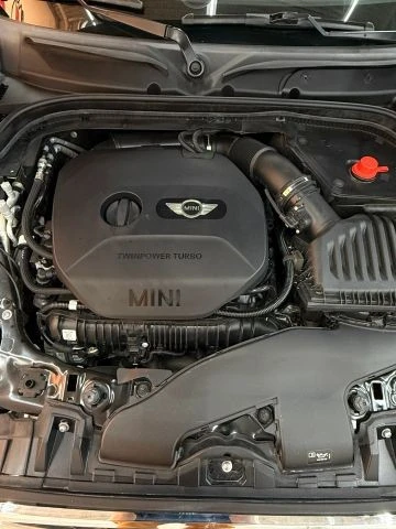2019 Mini Mini Cooper S 3rd Gen - Image 19 of 21