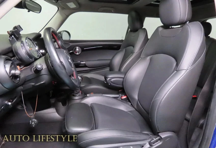 2019 Mini Mini Cooper S 3rd Gen - Image 22 of 31