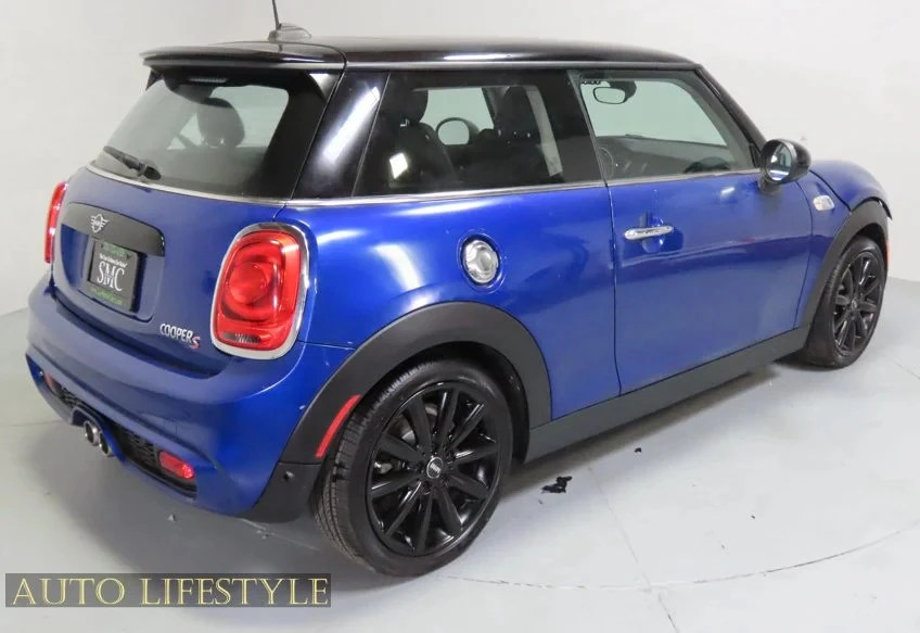 2019 Mini Mini Cooper S 3rd Gen - Image 8 of 31