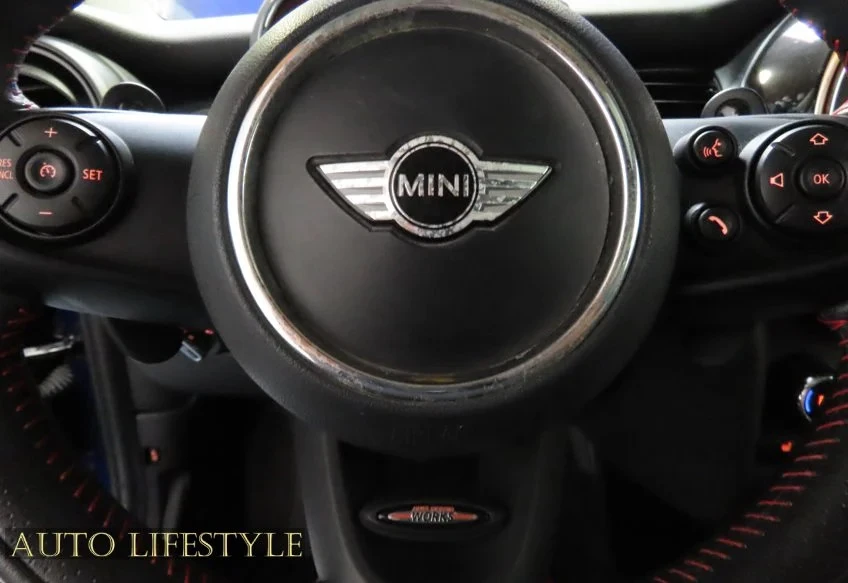 2019 Mini Mini Cooper S 3rd Gen - Image 28 of 31